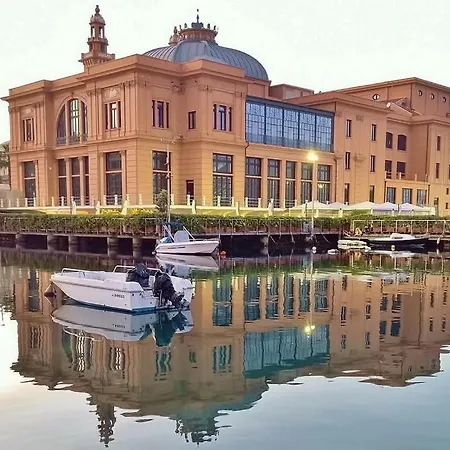 Апартаменты D'amar House Бари